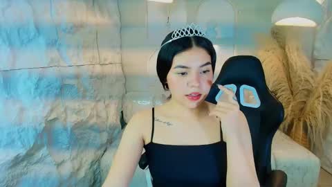 Ambarina online show from 11-26-25, 03:18