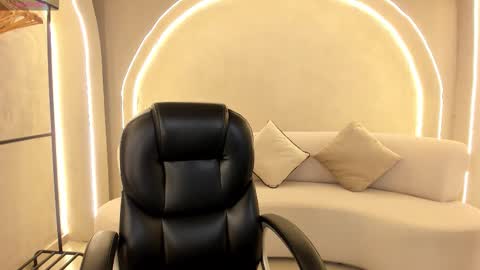 Ambar  online show from 11-10-25, 11:53