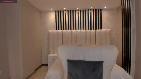 Ambar  online show from 04-10-26, 10:53