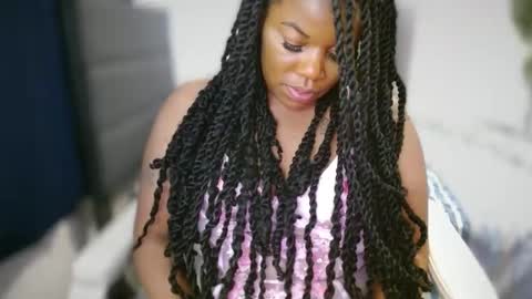 Amoya online show from 04-18-26, 04:49