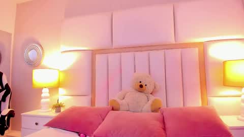 Snapshot of ambarsantany chatting on 03-07-25, 11:49 AmbarSantany  online show from 03-07-25, 11:49