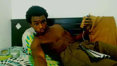 Snapshot of ambartxsex chatting on 06-26-26, 11:09 ambartxsex online show from 06-26-26, 11:09