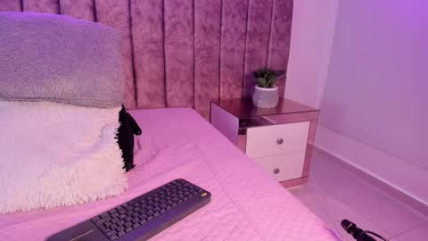  Amber  online show from 03-10-26, 02:55