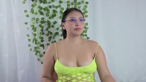 Amber  online show from 05-31-26, 06:09