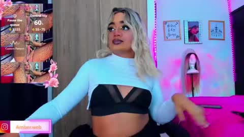Snapshot of amber_bigcum chatting on 06-14-26, 11:01 Amber sofia pitter online show from 06-14-26, 11:01