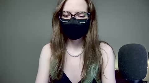 Amber non-nude model online show from 11-29-25, 01:30