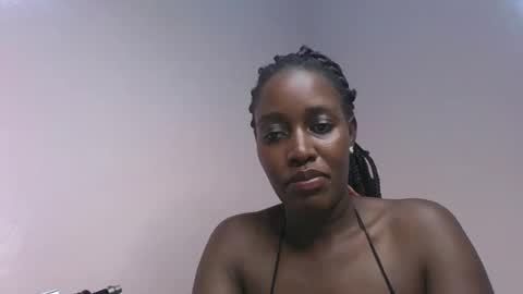 amber_cutie2 online show from 11-19-25, 11:49