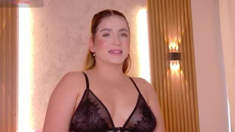 Snapshot of amber_gibsson2 chatting on 02-09-26, 01:59 Amber online show from 02-09-26, 01:59