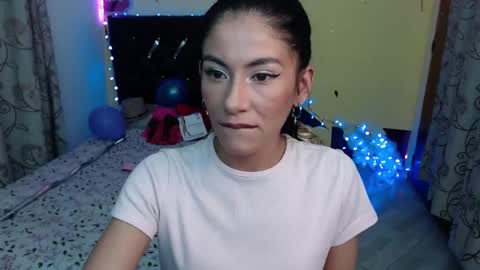 Amber online show from 02-22-25, 03:23