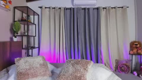 Amber online show from 09-11-25, 09:04