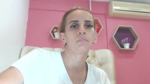 Amber Moore online show from 02-15-25, 01:10