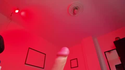 Snapshot of amber_smith20 chatting on 03-06-25, 10:47 find me here --- online show from 03-06-25, 10:47