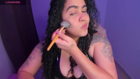 Snapshot of amber_smith20 chatting on 01-15-26, 11:19 find me here --- online show from 01-15-26, 11:19