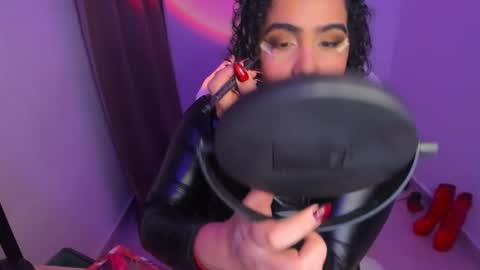 Snapshot of amber_smith20 chatting on 02-07-26, 12:14 find me here --- online show from 02-07-26, 12:14