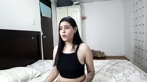 Amber online show from 10-28-25, 02:04