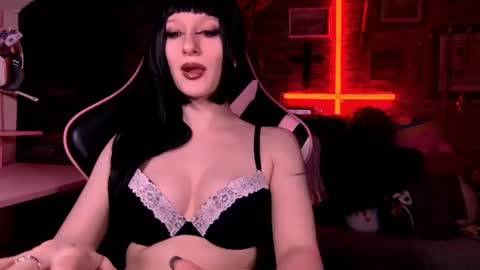 DEMONESS AMBER 666 online show from 06-22-26, 02:35