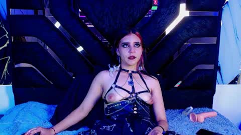 Snapshot of amberblackcs01 chatting on 04-18-26, 02:10 amber online show from 04-18-26, 02:10