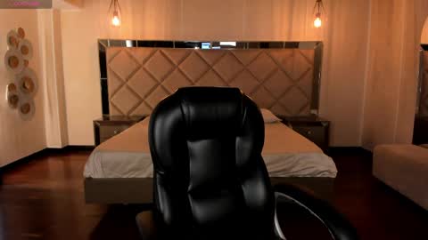  Amber   online show from 04-05-26, 05:32