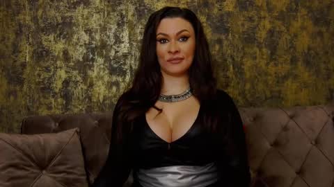 Snapshot of ambercrost chatting on 12-27-24, 08:56 Goddess Amber online show from 12-27-24, 08:56