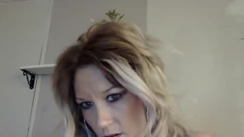Kaligirll online show from 05-23-26, 06:29