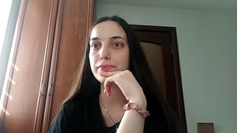 Snapshot of amberechaure chatting on 08-06-26, 01:02 Jinny online show from 08-06-26, 01:02