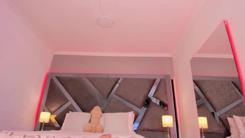 Amber  online show from 01-30-25, 11:44