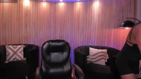 Amber  online show from 11-13-25, 02:54