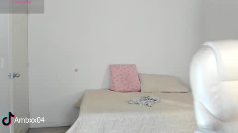 Amber online show from 11-22-25, 10:47