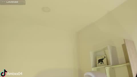 Amber online show from 02-25-26, 11:42