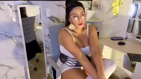   online show from 07-23-26, 02:37