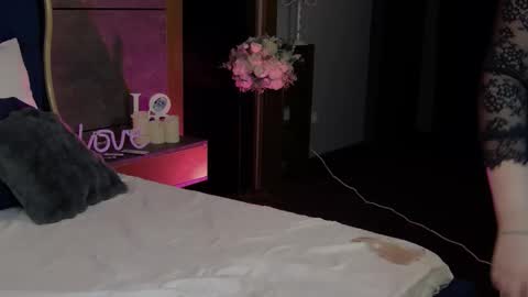 Amberseyes online show from 02-06-26, 02:20