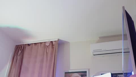 Amberseyes online show from 06-08-26, 09:20