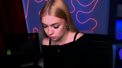 amelaya online show from 05-11-26, 02:45