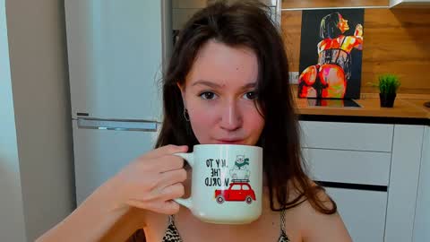 Eileen online show from 01-22-25, 08:51