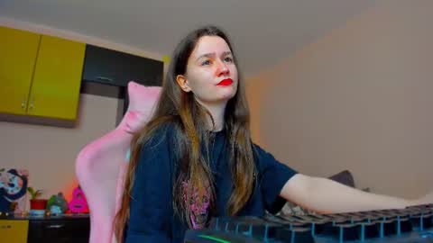 Eileen online show from 06-26-26, 06:45