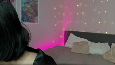 Snapshot of amelia__goth chatting on 04-20-26, 11:24 amelia__goth online show from 04-20-26, 11:24
