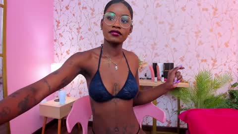 Amelia Adams online show from 03-10-25, 10:13