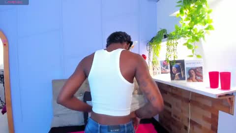Snapshot of amelia_adms chatting on 07-20-26, 12:18 Amelia Adams online show from 07-20-26, 12:18