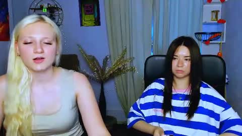 Amelia online show from 06-25-26, 09:25