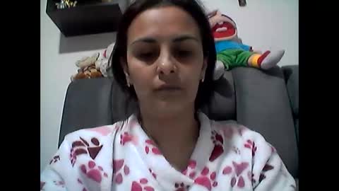 amelia online show from 10-30-25, 05:09