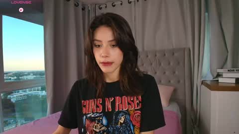 amelia_mee online show from 06-06-26, 07:51