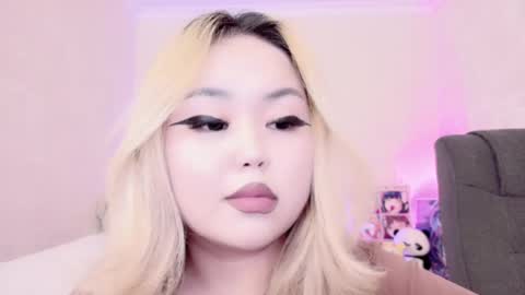 Amelia online show from 02-10-25, 12:30