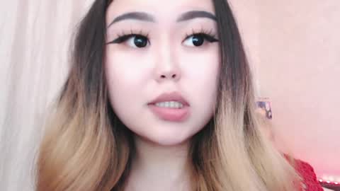 Snapshot of amelia_sunlight chatting on 05-21-26, 04:25 Amelia online show from 05-21-26, 04:25