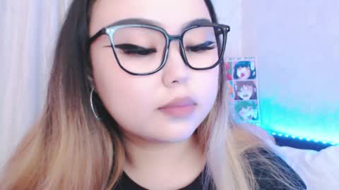 Snapshot of amelia_sunlight chatting on 05-30-26, 03:42 Amelia online show from 05-30-26, 03:42