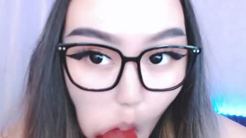 Amelia online show from 07-21-26, 03:36