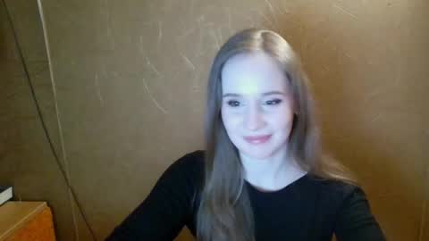 Amelia  online show from 05-13-26, 07:11