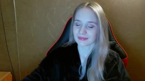 Amelia  online show from 06-09-26, 07:14