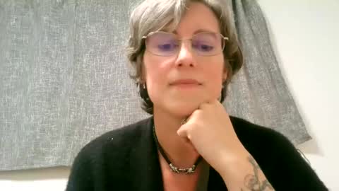 Ameliaishka online show from 09-29-25, 02:16