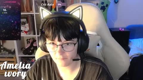 Snapshot of ameliaivory chatting on 06-05-26, 01:56 ameliaivory online show from 06-05-26, 01:56