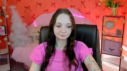 Snapshot of ameliamalina chatting on 12-13-24, 08:30 Amelia online show from 12-13-24, 08:30